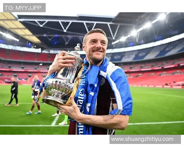 二八分的足球明星背后的故事与成就解析